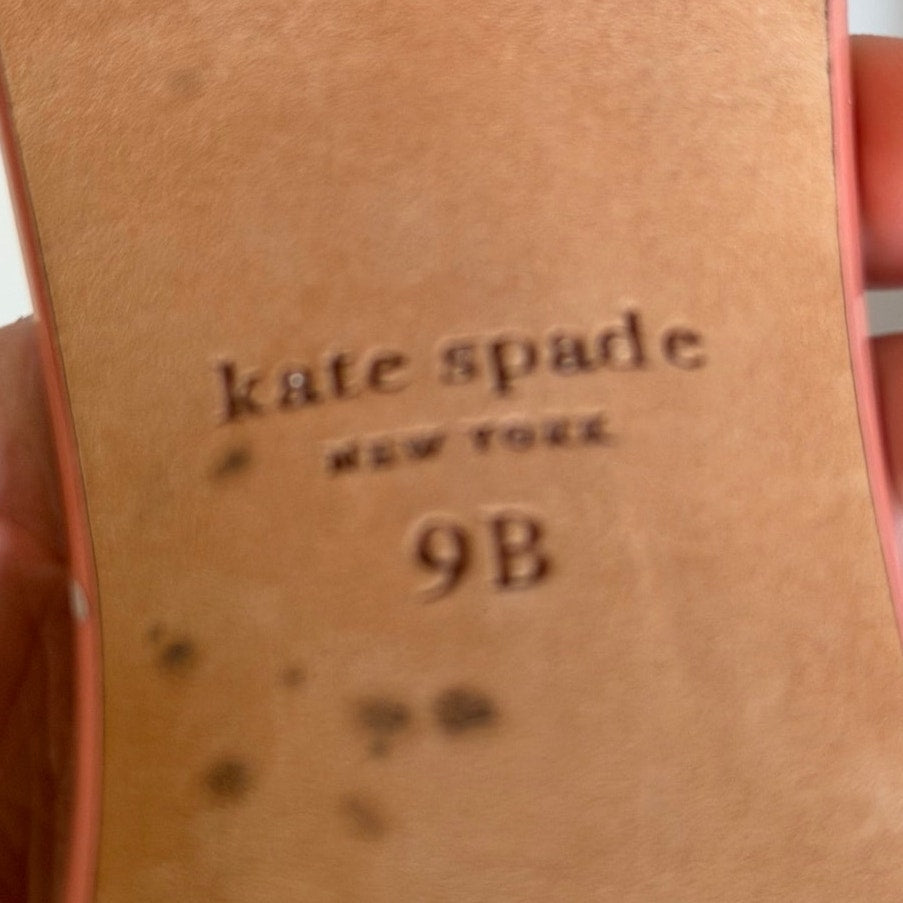 Kate Spade New York shoes in women’s size 9B.