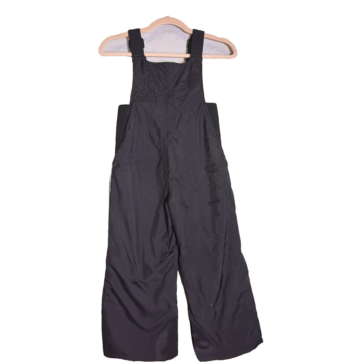 Outdoor Gear toddler snow pants, black insulated ski bib overalls in size 5, perfect for winter outdoor activities.