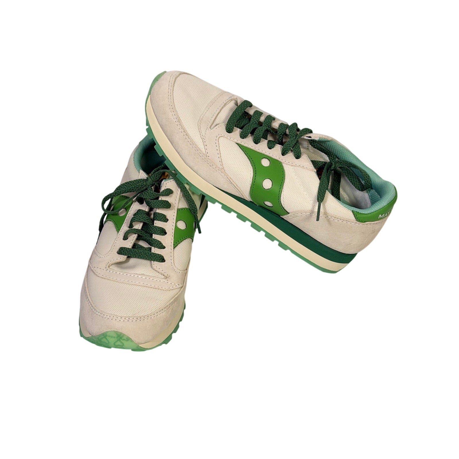 Pre-owned Saucony Jazz Triple women's white and green platform athletic shoes, size 7.5, with sporty design and supportive sole.
