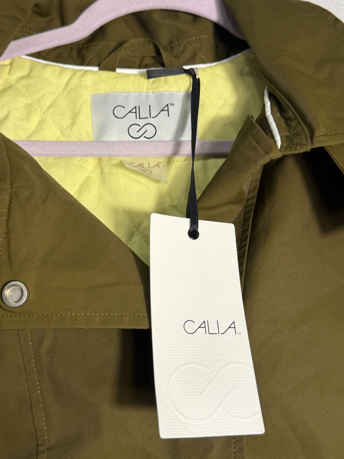 Women's CALIA Crop Trench Jacket Hooded in dark khaki olive, with a hood and cropped design, size XXL, new with tags.