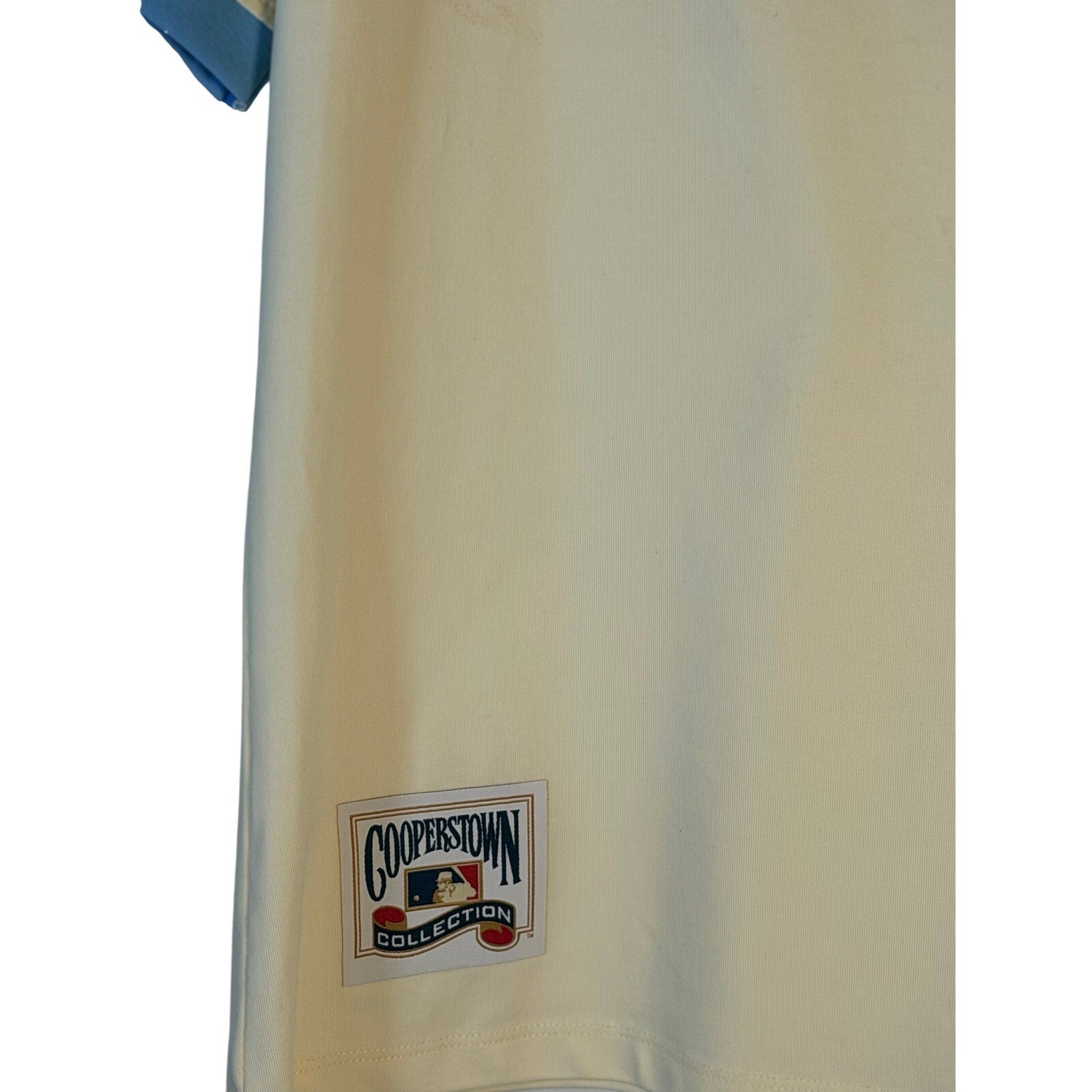 Texas Rangers MLB Pro Standard T-Shirt – Cream/Blue – Men's Size Medium