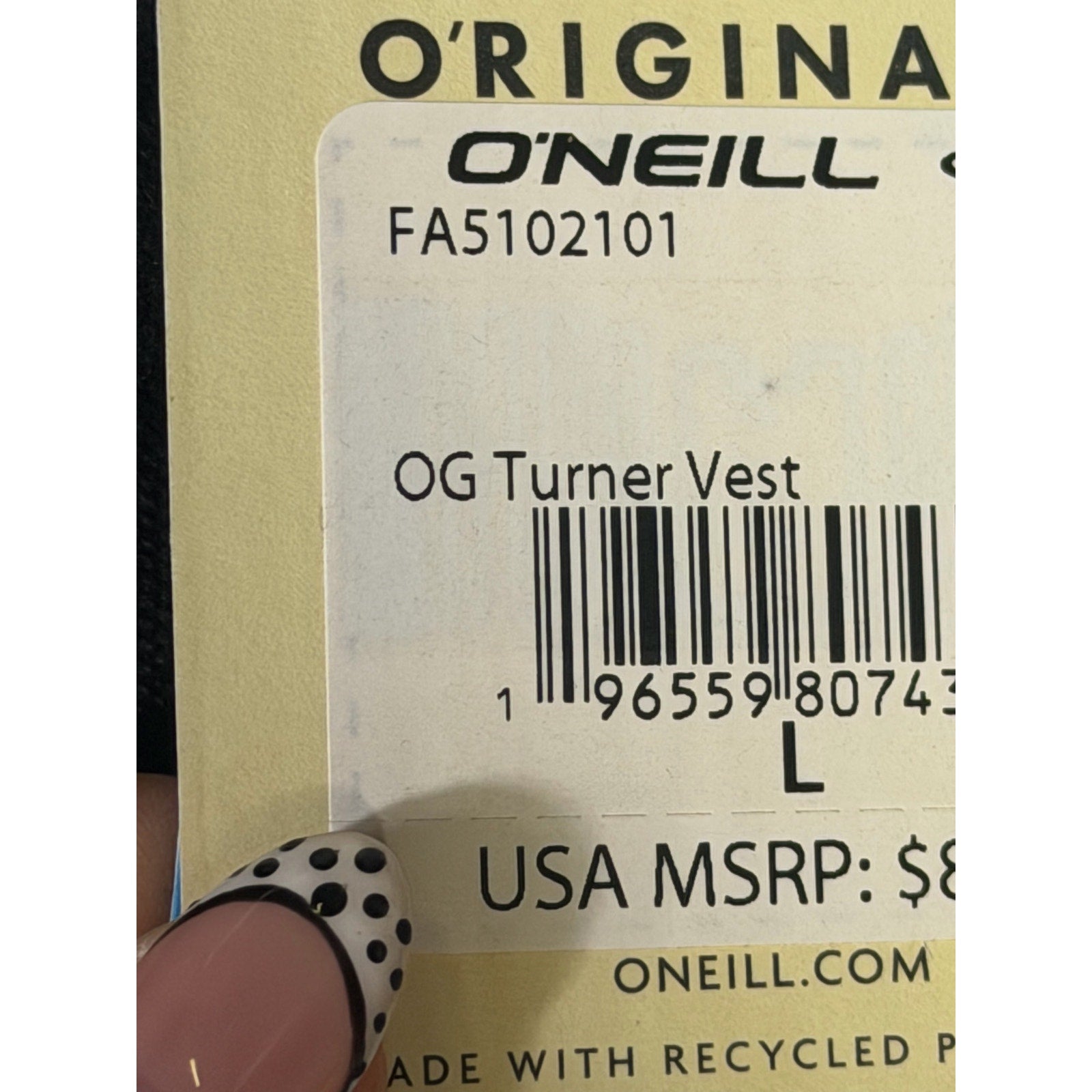 O’Neill Men’s OG Turner black full-zip vest, size large, displayed flat showing front view and zipper details.
