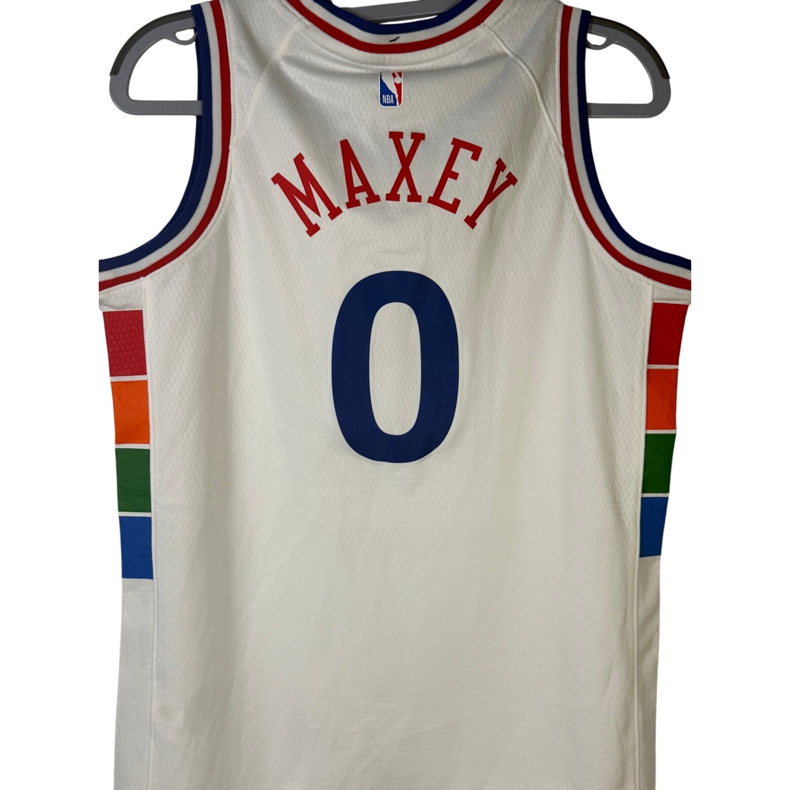 Nike NBA 76ers Tyrese Maxey #0 City Edition Swingman Jersey Men M White NWT