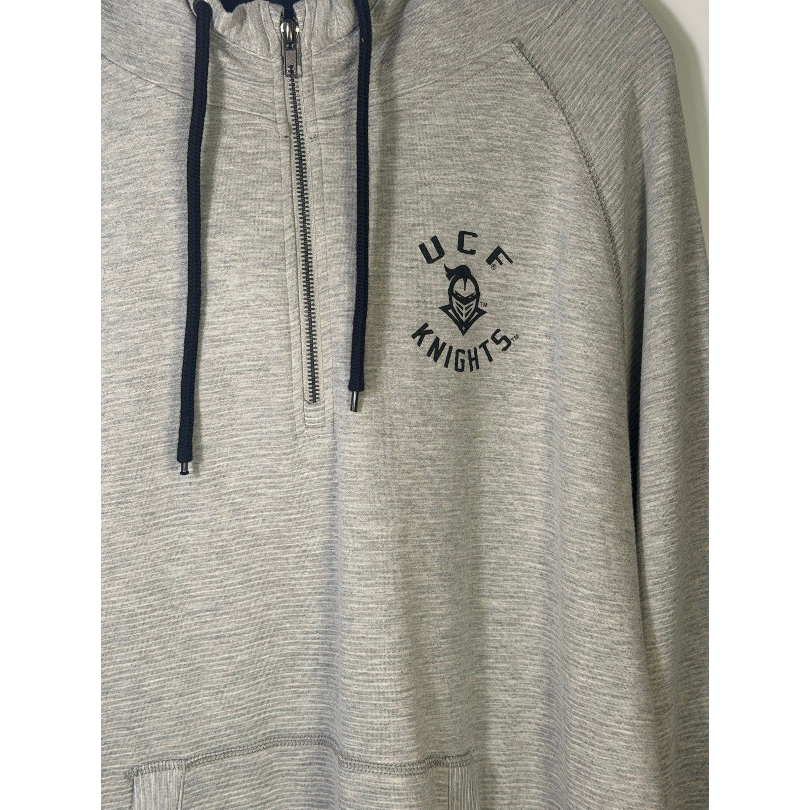 Gray Colosseum UCF Knights men's XXL quarter-zip hoodie with tags, featuring a front zipper and knit fabric.