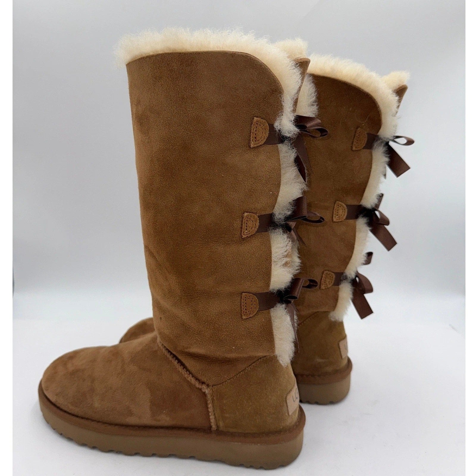 UGG Women's Bailey Bow Tall II Boots Chestnut Suede Sheepskin Size 9W