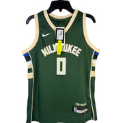 Nike Milwaukee Bucks Damian Lillard #0 Swingman youth jersey in green, size M, featuring team logo and player name.