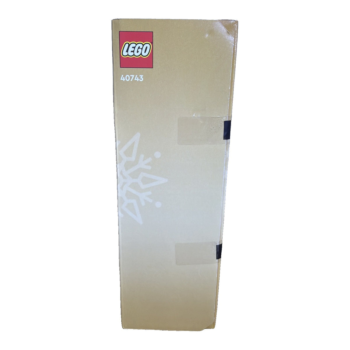 LEGO 40743 Christmas Table Decoration Candle Centerpiece with 433 building toy pieces, featuring festive holiday design and sealed packaging.