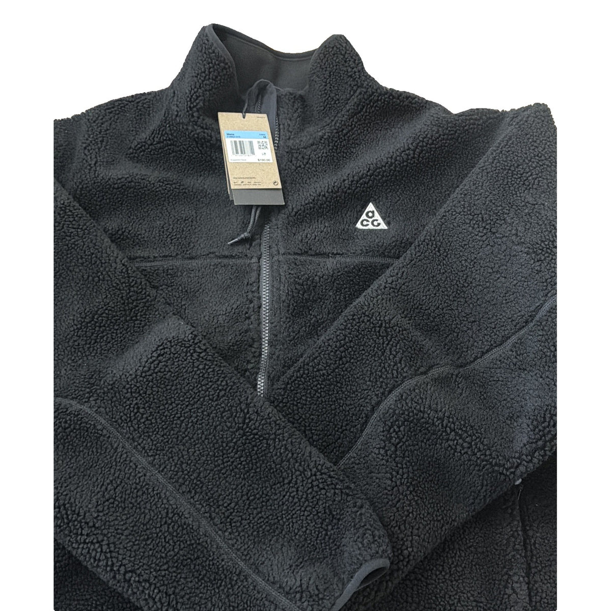 Nike ACG Sherpa fleece full zip jacket in black, men's size M, with a cozy sherpa lining and Nike branding.