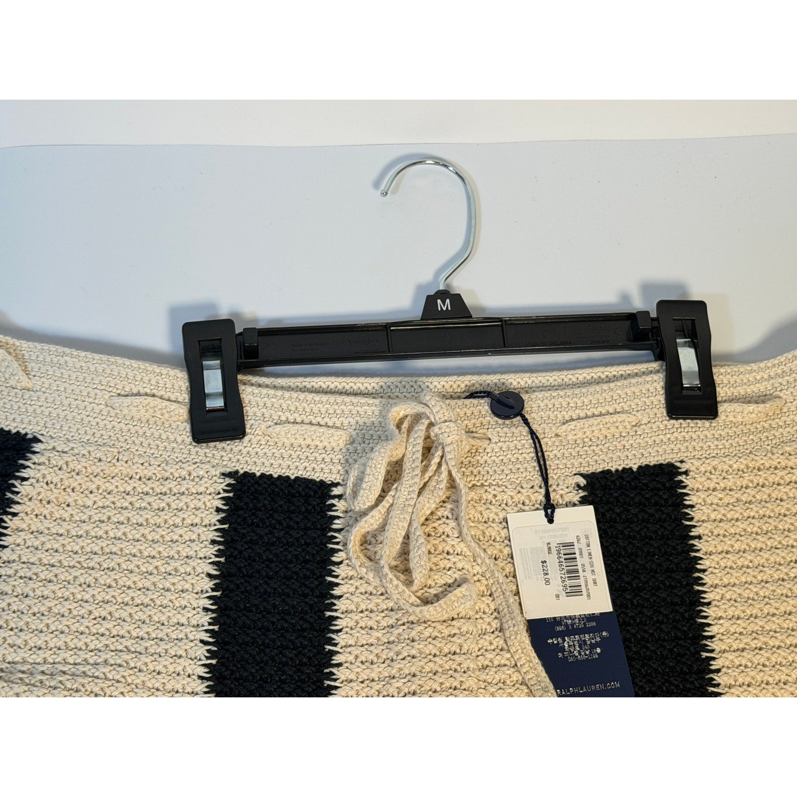 Cream and navy striped cotton linen knit shorts by Polo Ralph Lauren, men's size XL, featuring a comfortable fit and classic design.
