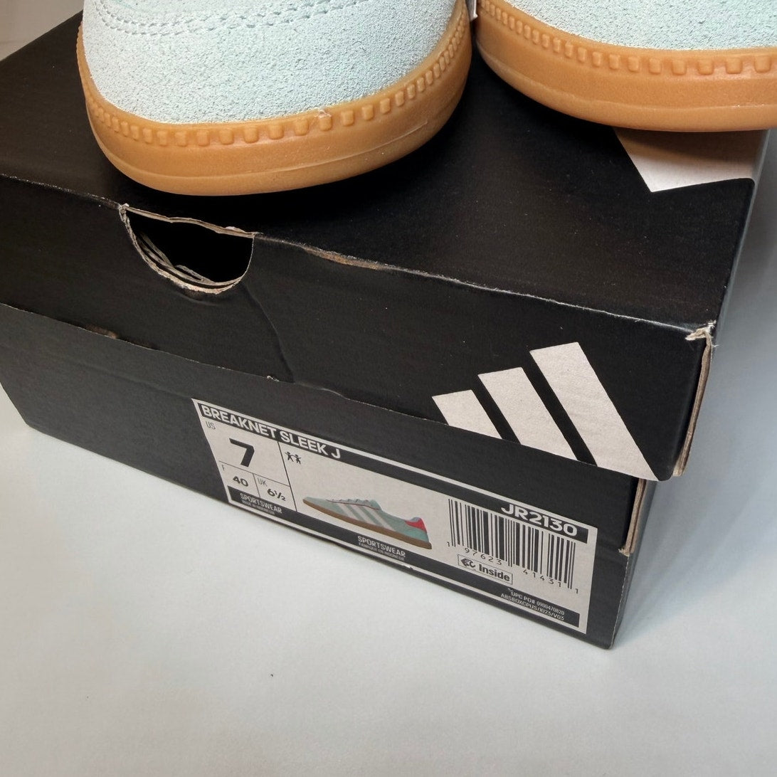 Adidas Breaknet Sleek women's sneakers in mint and pink, size 7, with sporty design and lightweight construction.