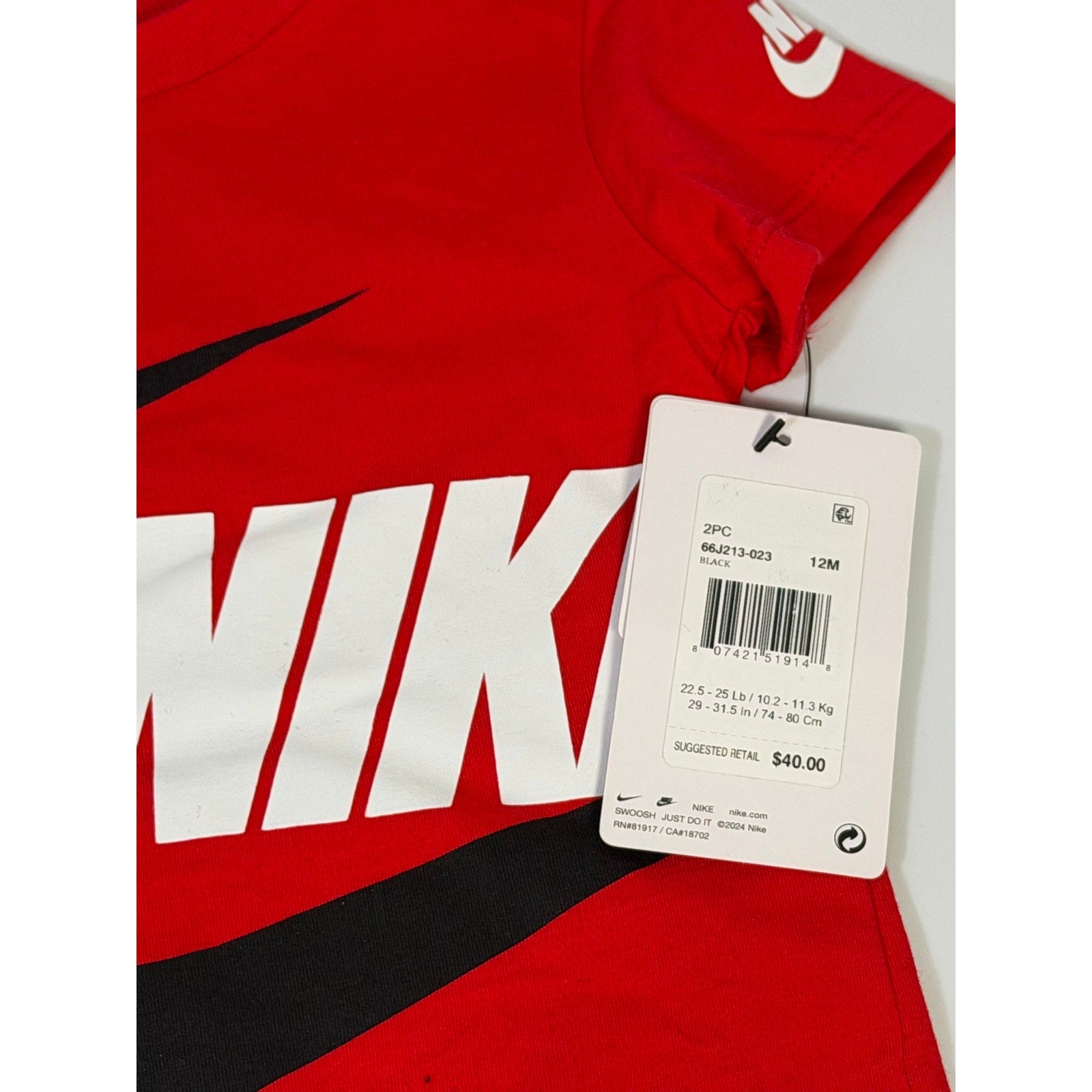 Nike baby boys 2-piece t-shirt and shorts set in red and black, size 12 months, new with tags