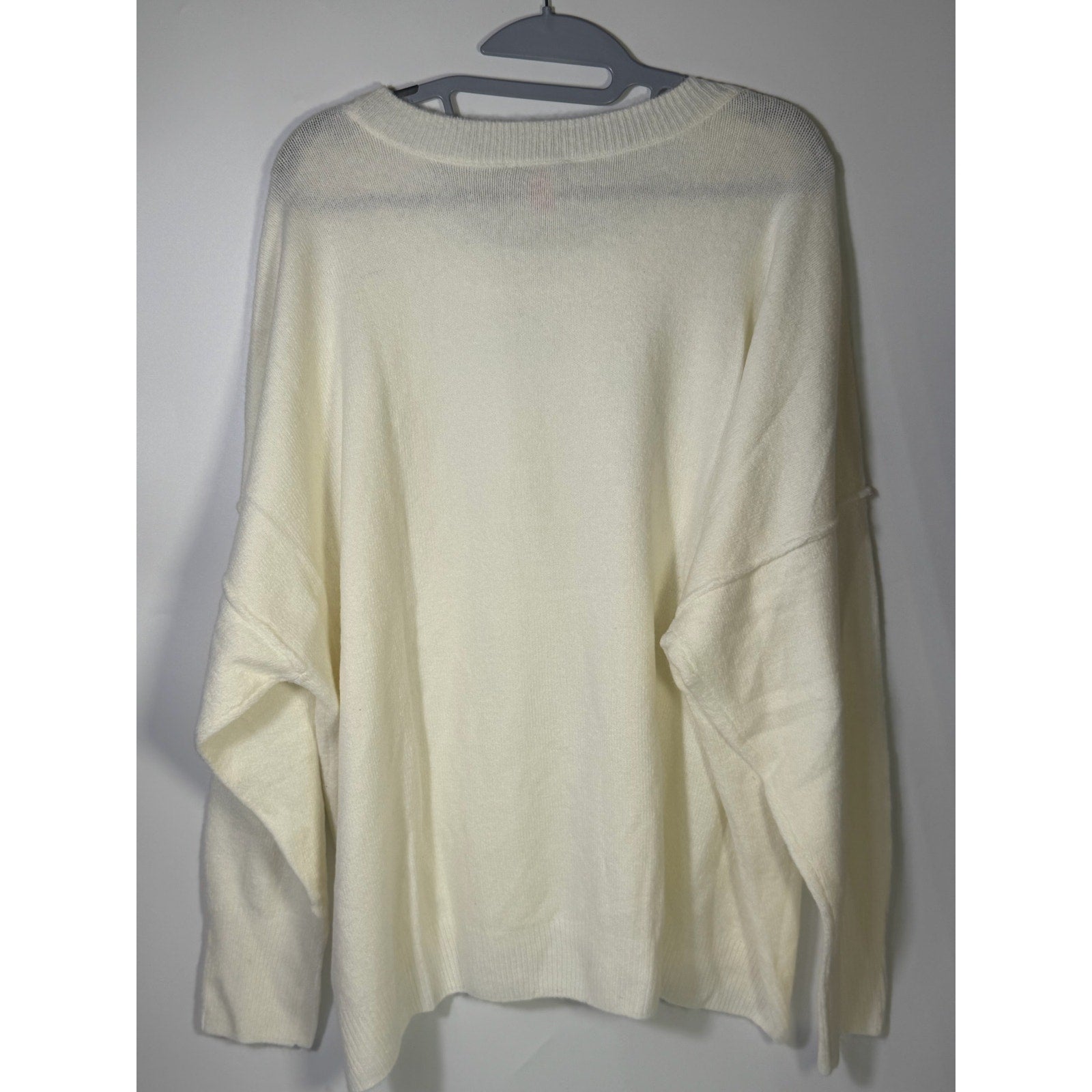 Vince Camuto Cheers holiday sweater for women, XXL size, cream color with gold beaded details and festive design.