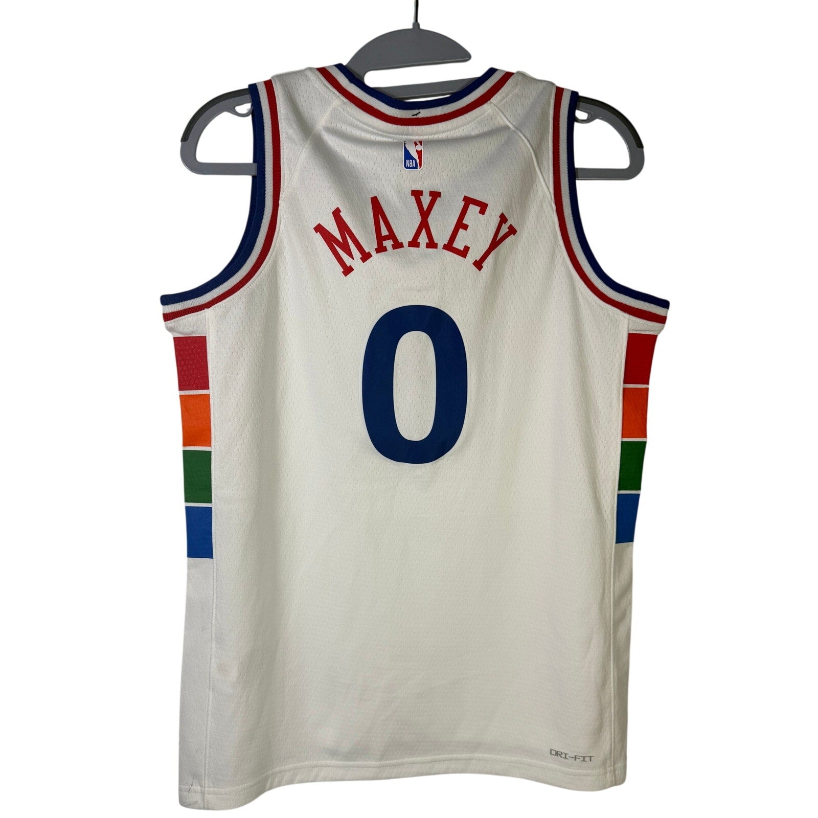 Nike NBA 76ers Tyrese Maxey #0 City Edition Swingman Jersey Men M White NWT