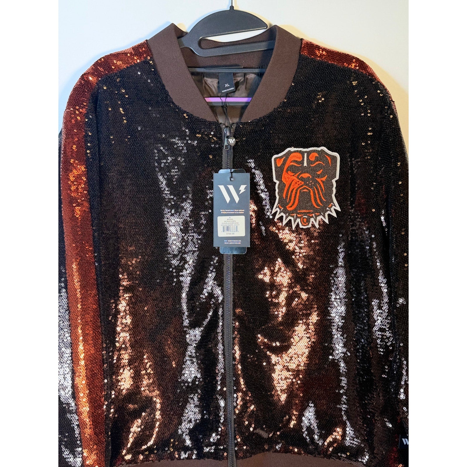 Women's XL The Wild Collective Cleveland Browns sequin ombre bomber jacket with shiny sequin details and ribbed cuffs.