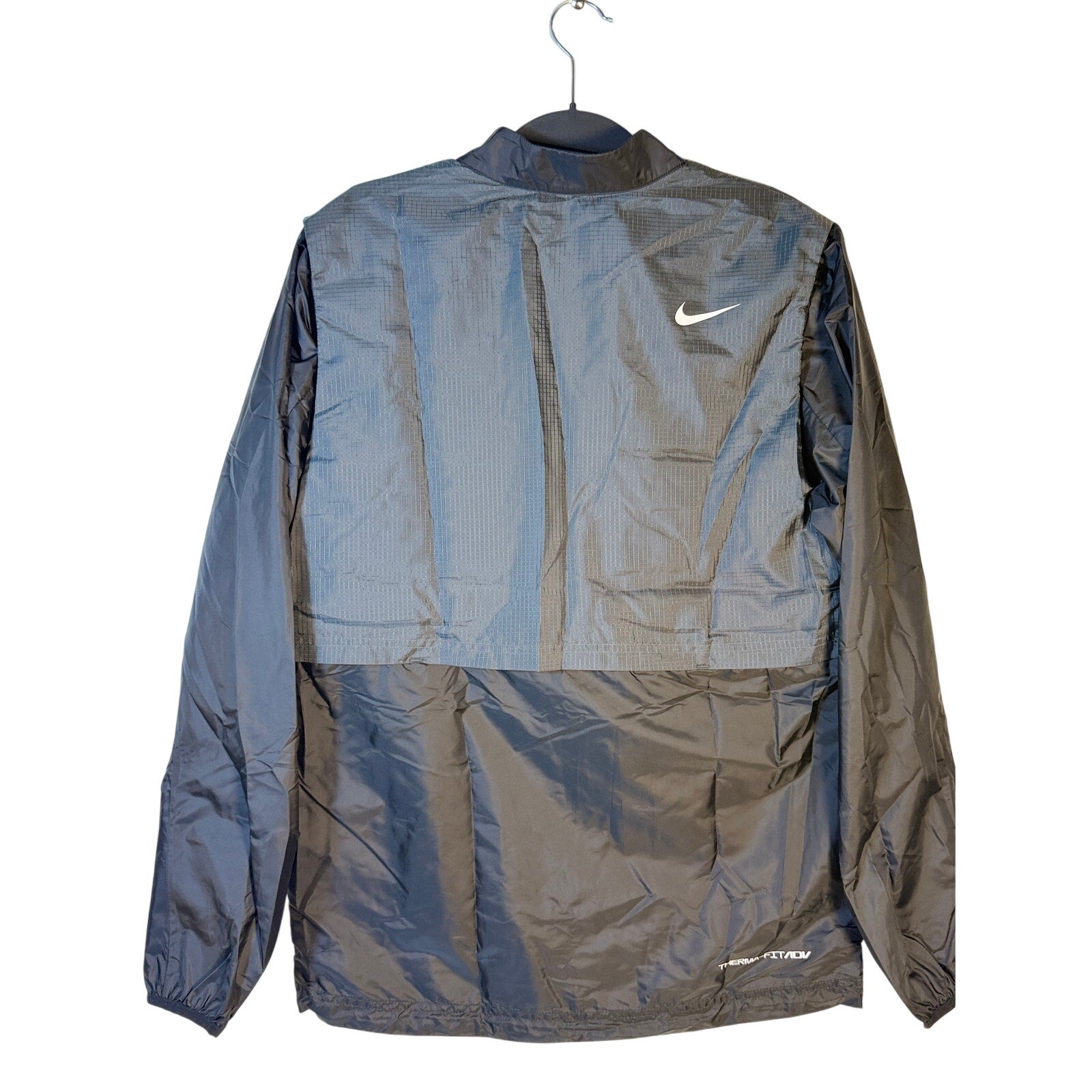 Gray Nike Golf Therma-FIT Repel jacket for men, small size, full-zip wind jacket with thermal insulation and water-repellent features.