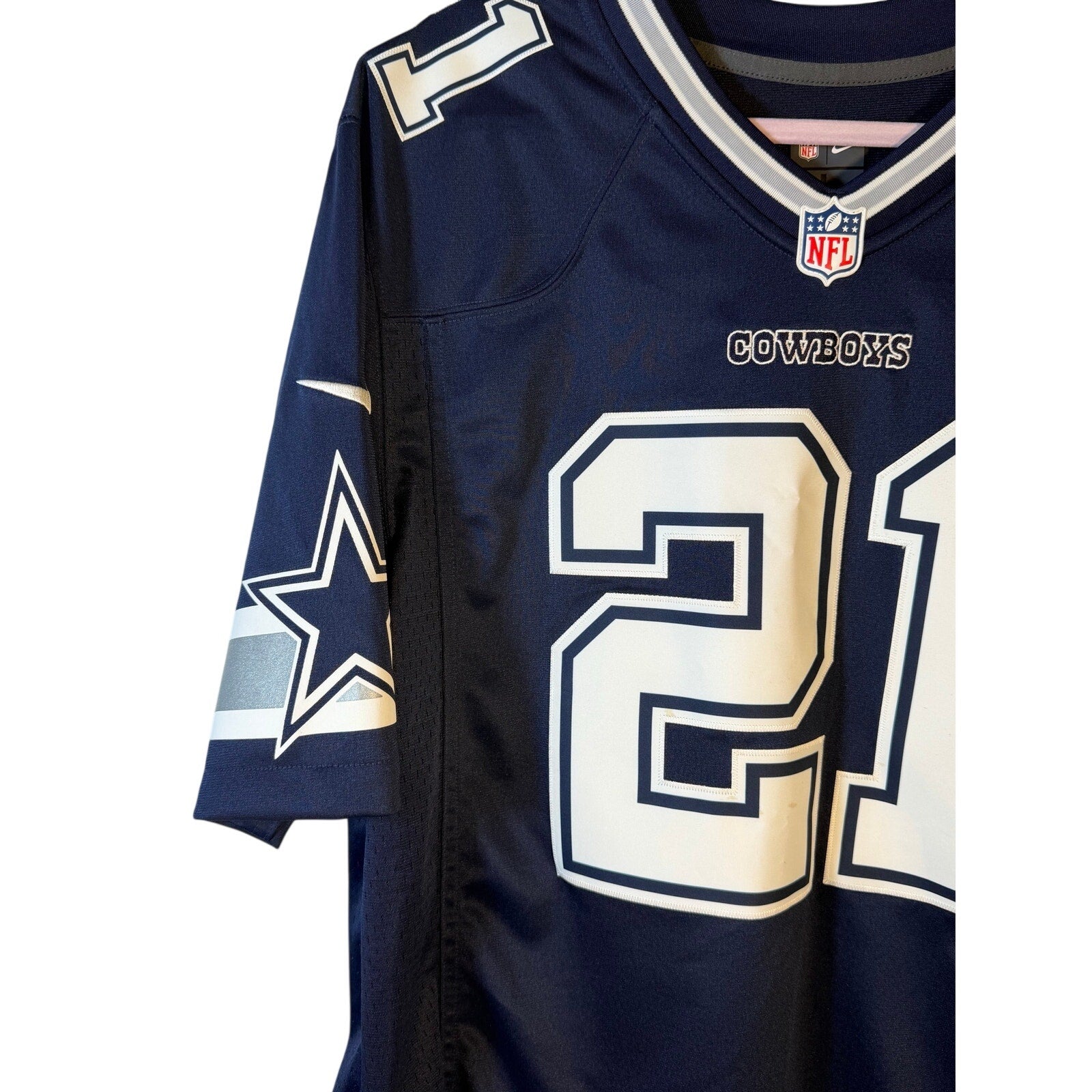 Nike Dallas Cowboys Ezekiel Elliott #21 NFL game jersey for men, large navy with team and player details.