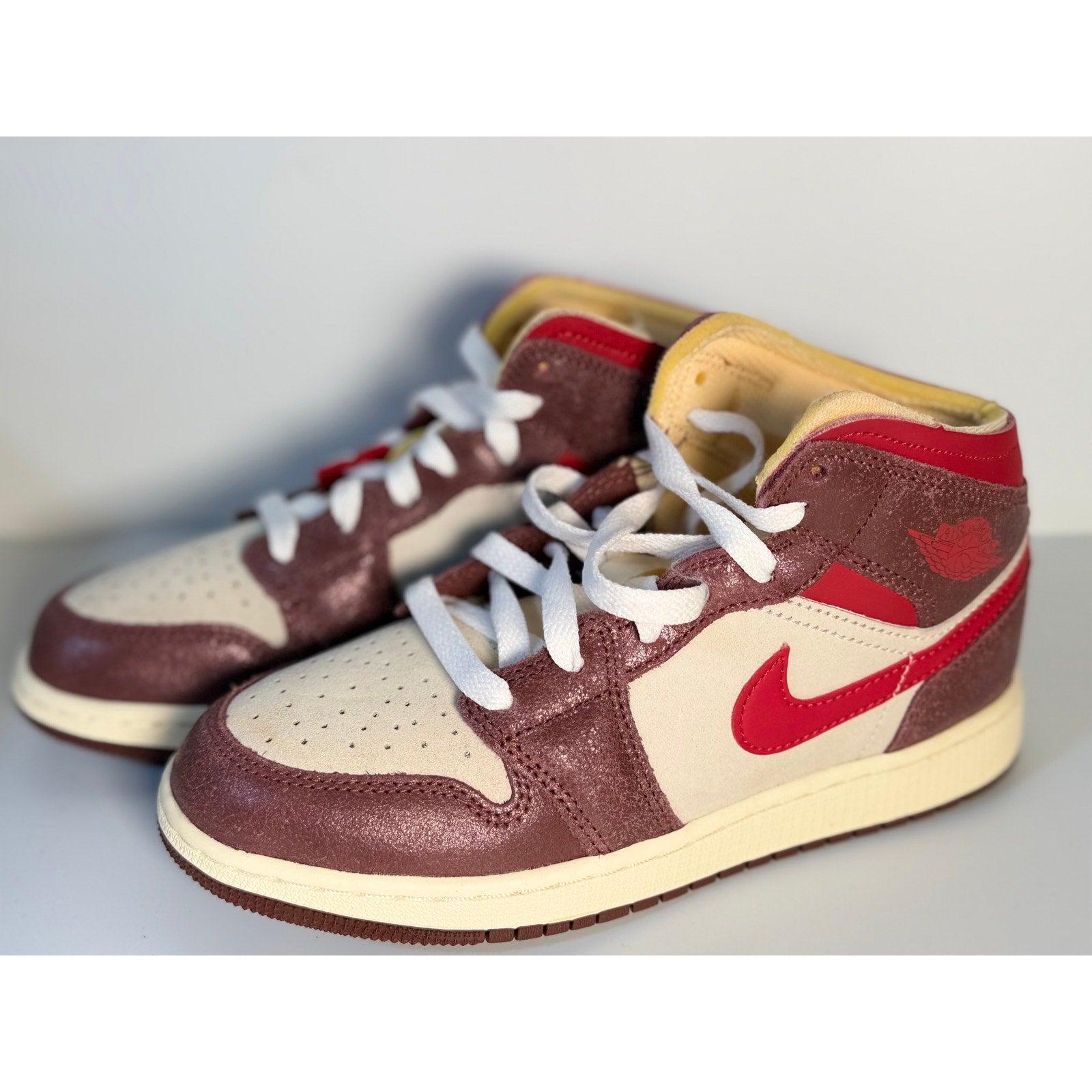 Nike Air Jordan 1 Mid SE Craft sneakers in sail, red, and brown with leather and suede details, men's size 4.