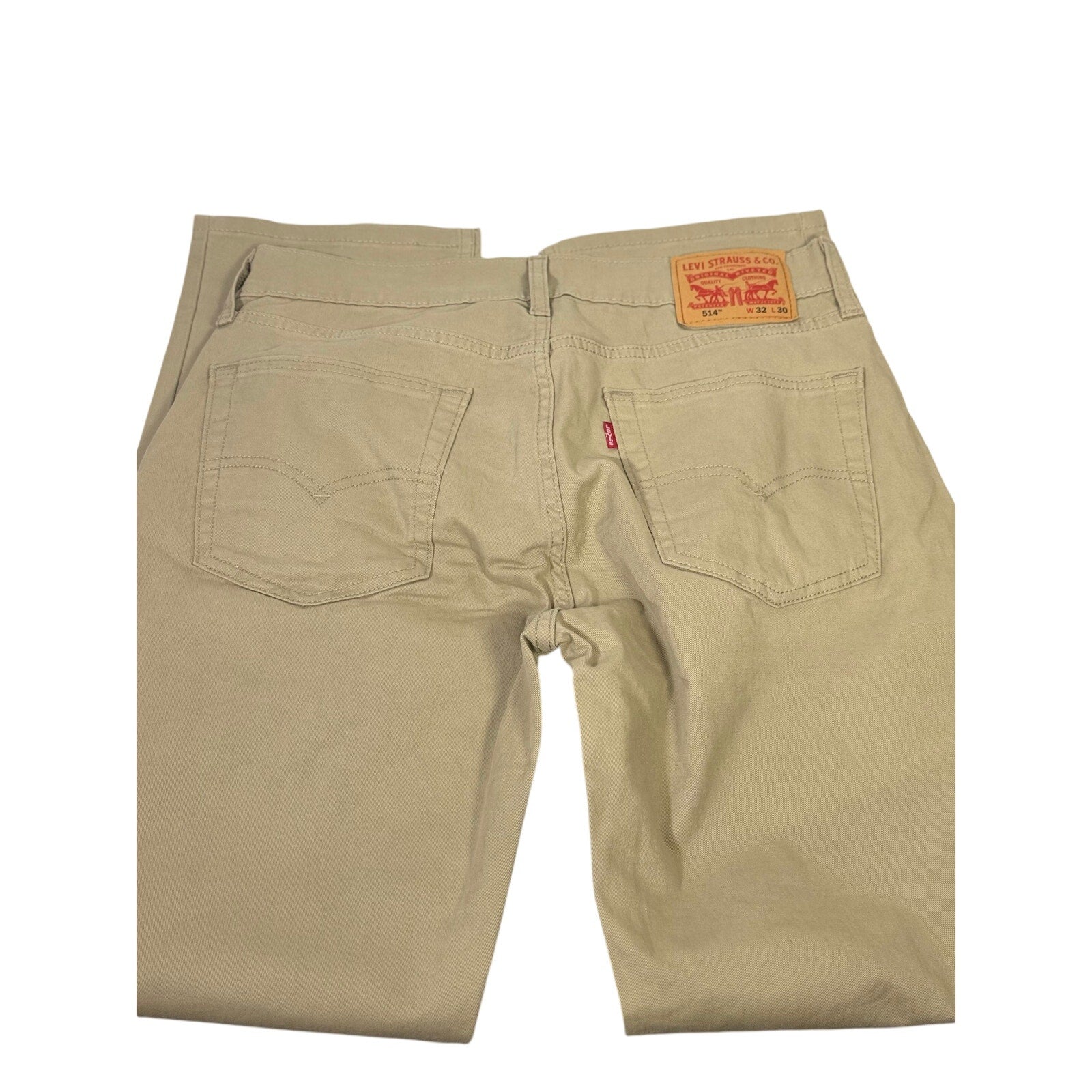 Levi's 514 men's straight fit stretch khaki pants in size 32x30, showing front view of lightweight, casual khaki jeans.