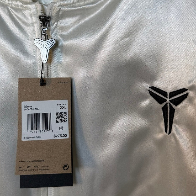 Nike Kobe Year of the Mamba insulated men's white jacket, XXL size, with Nike branding and winter insulation features.