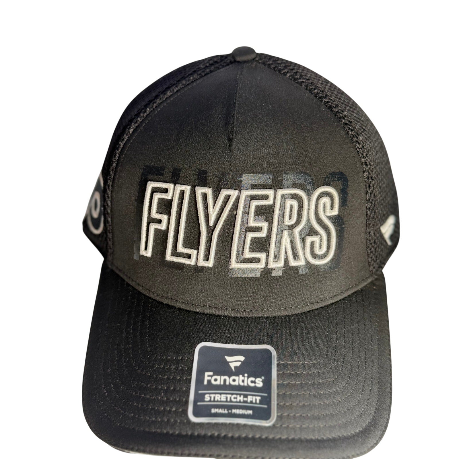 Fanatics Philadelphia Flyers black authentic pro stretch fit hat in S/M size, front view with team logo and adjustable fit
