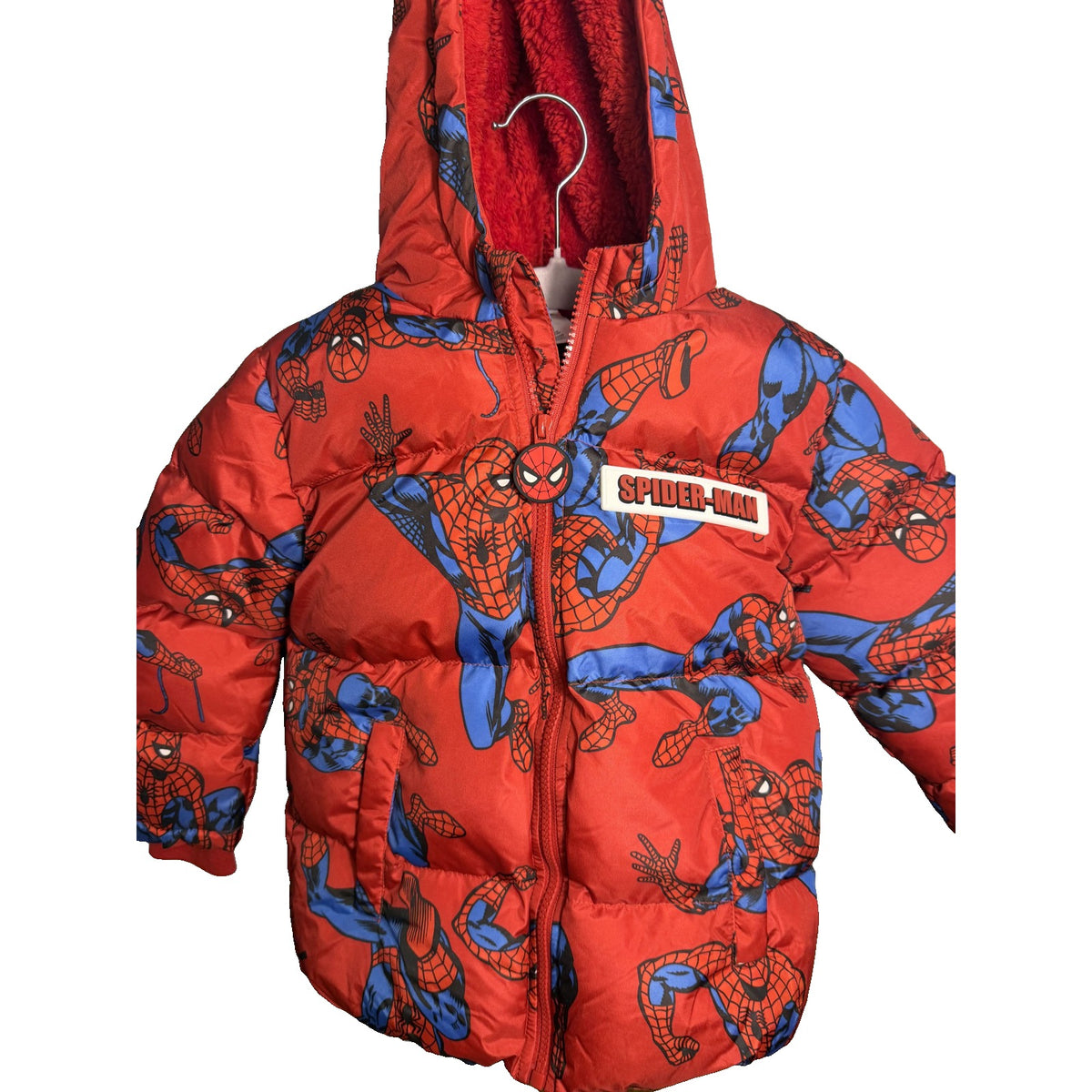Marvel Spider-Man hooded puffer jacket for boys, red Sherpa-lined jacket with Spider-Man design, size small 6/7, new with tags.