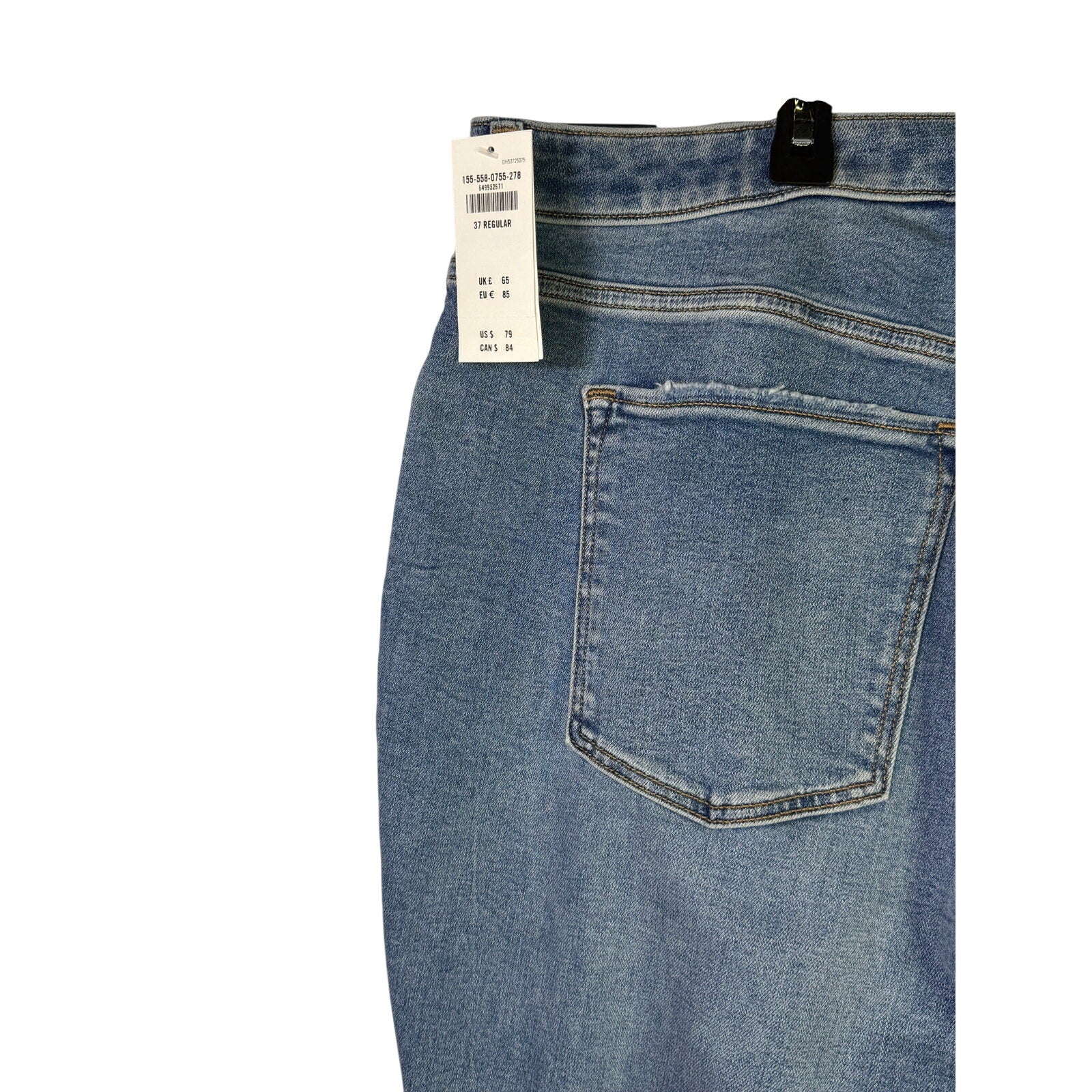 Abercrombie & Fitch Curve Love super skinny ankle jeans for women, size 37, in a dark wash, displayed folded on a white background.