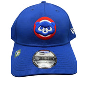 Royal blue Chicago Cubs MLB New Era 39THIRTY stretch fit hat, size M/L, with team logo on front.