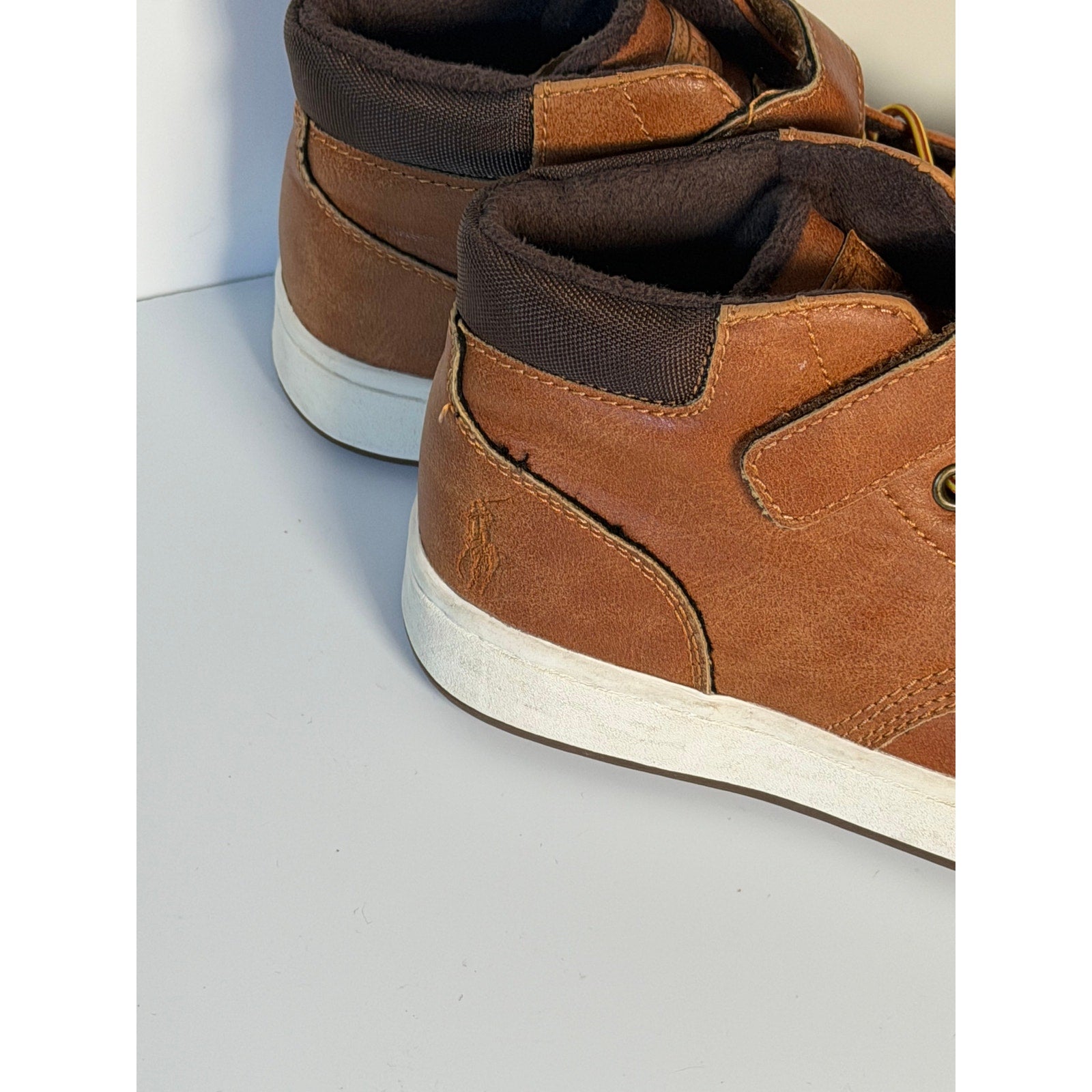 Pre-owned Polo Ralph Lauren kids' brown mid-top sneakers with hook-and-loop straps, US size 13C, shown from the side view.