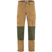 Men's Fjällräven Vidda Pro outdoor hiking trousers in medium size, features durable fabric and multiple pockets.