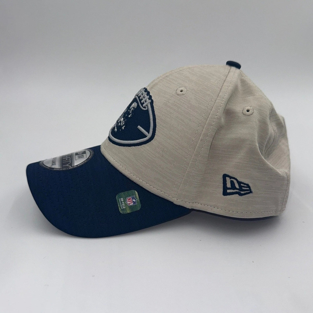 New Era 39THIRTY Las Vegas Raiders NFL Hat | L/XL | Flex Fit | NWT