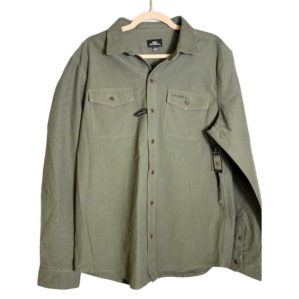 Men's O'Neill Unified Overshirt in olive, casual stretch button-up shirt jacket, size M, front view with collar and button details.