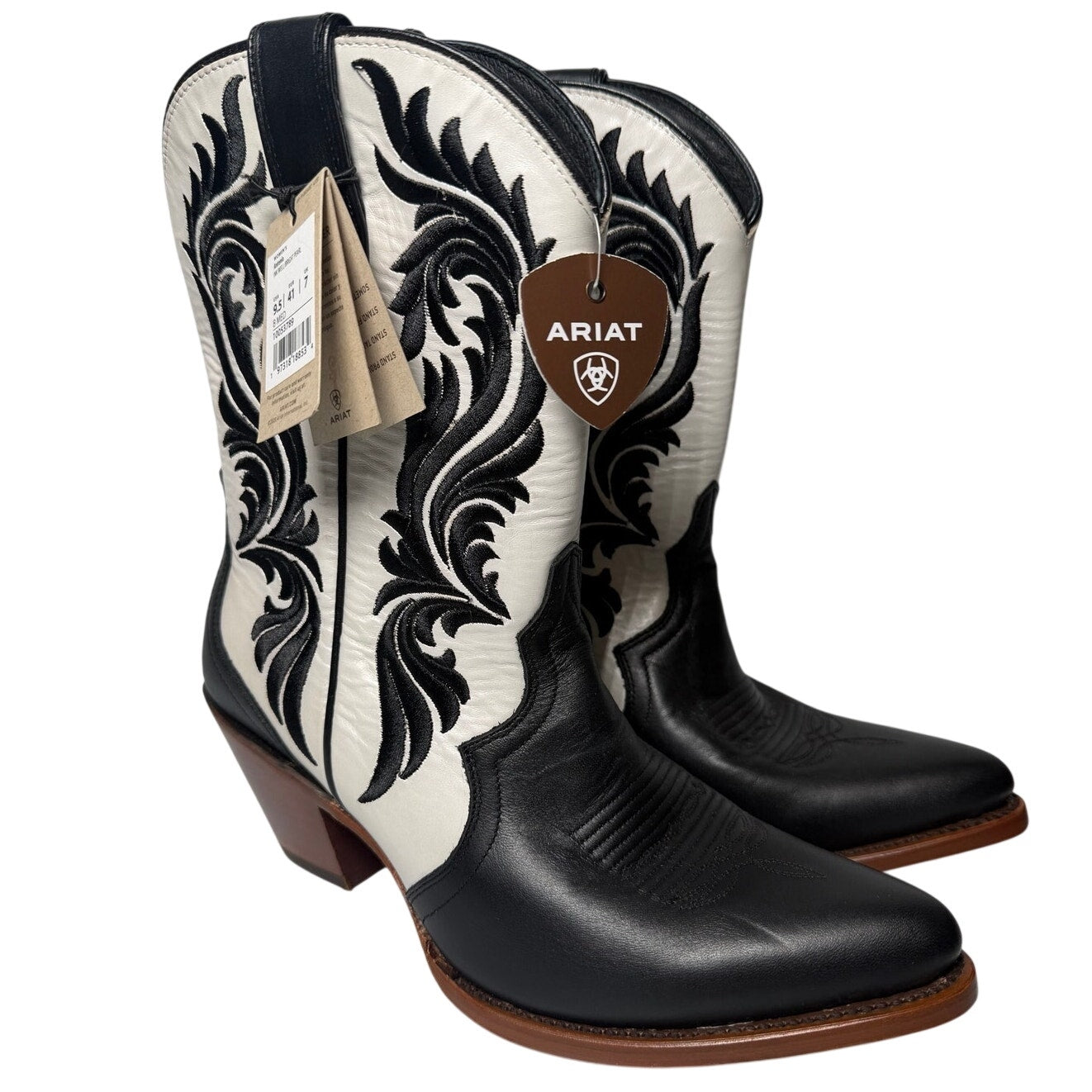 Ariat Antonia Embroidered Pull-On Western Boots Women’s Size 9.5