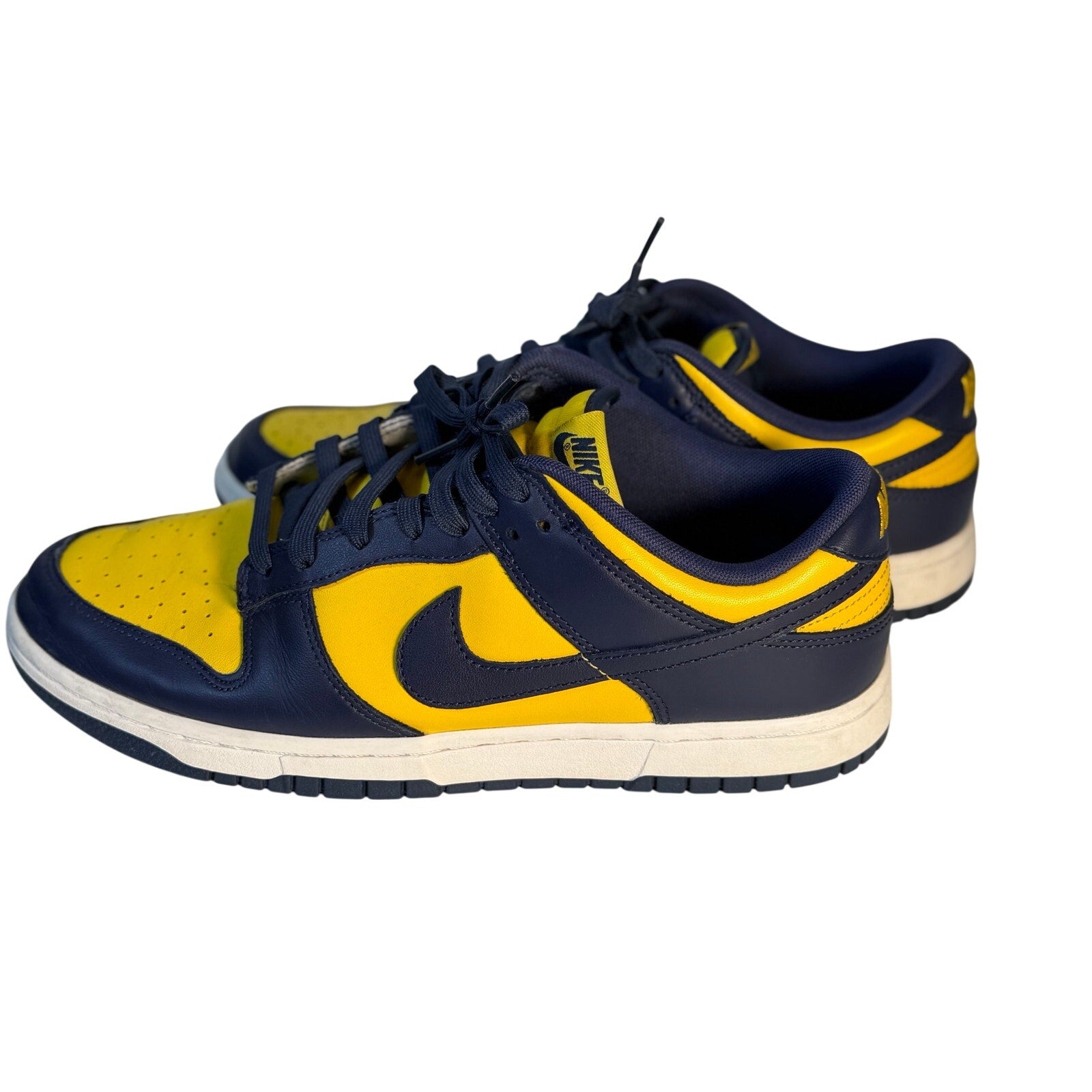 Nike Dunk Low Michigan Navy Yellow leather sneakers for men, US size 11, featuring navy and yellow color-blocking and classic low-top design.