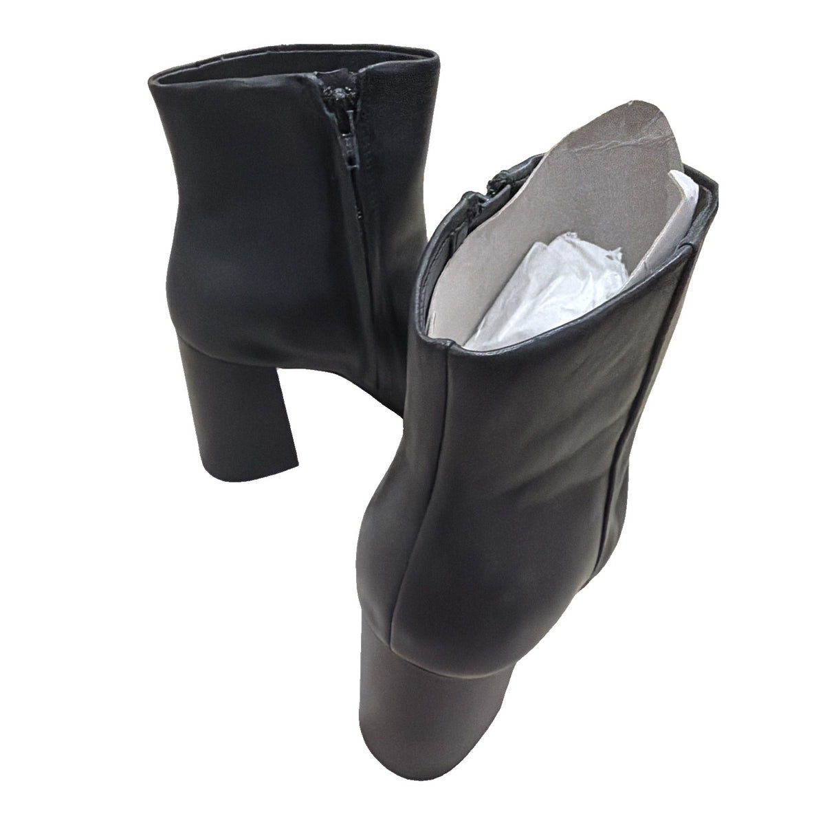 Women's black leather ankle boots with block heel, side zipper, and round toe, size 9M.