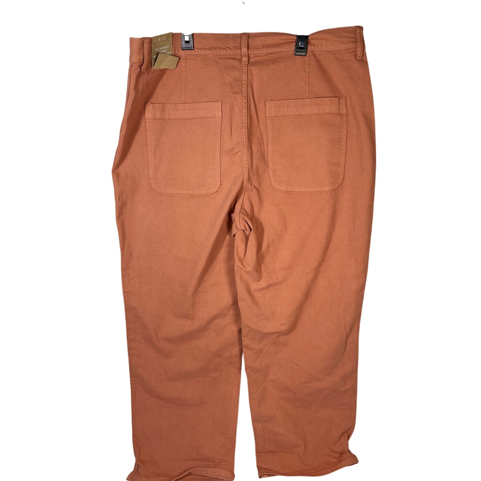 Madewell The Perfect Vintage wide-leg crop pants in terracotta, size 33, showing the relaxed fit and cropped length.