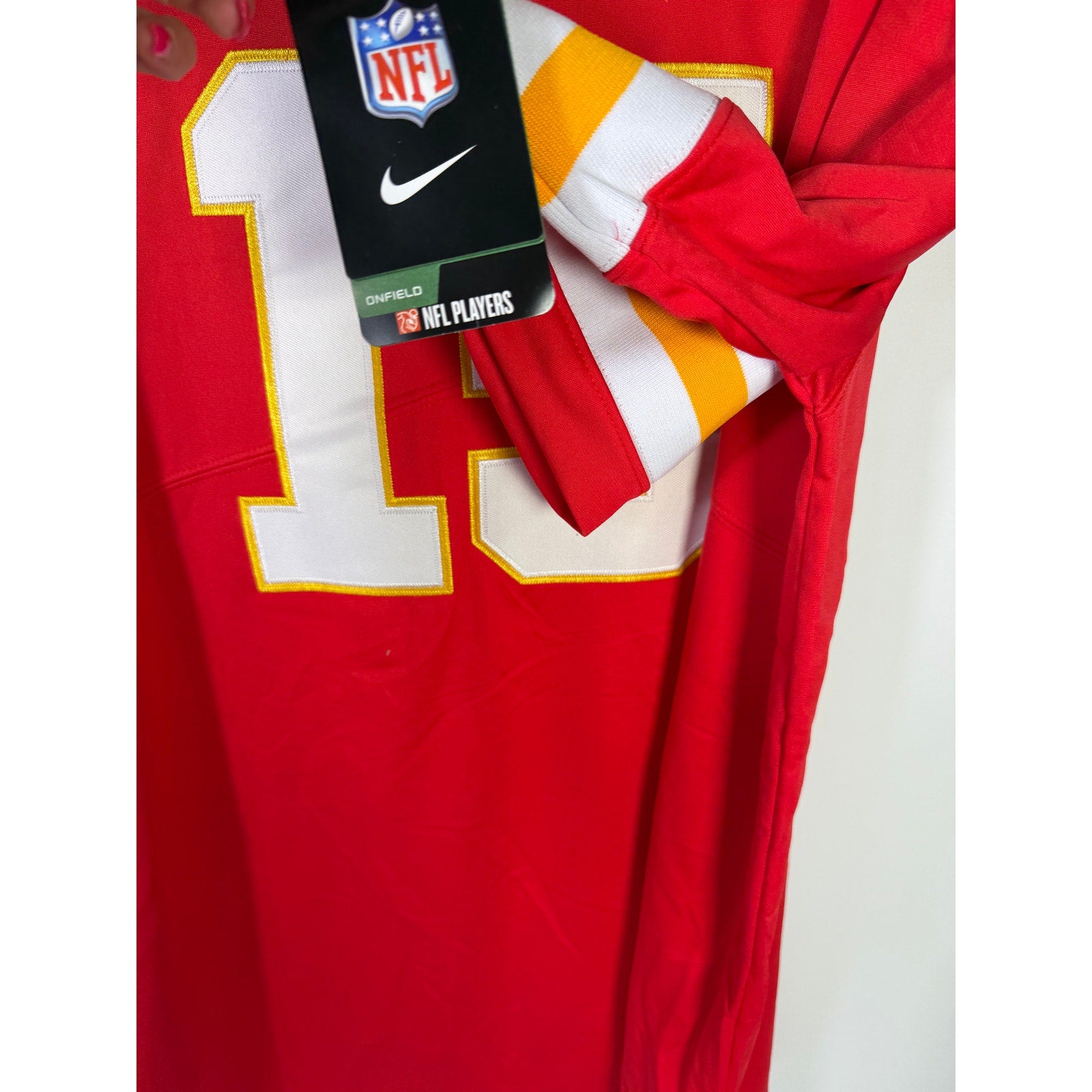 Nike NFL Kansas City Chiefs Patrick Mahomes #15 men's on-field jersey, size XXL, featuring team logo and player name on front.