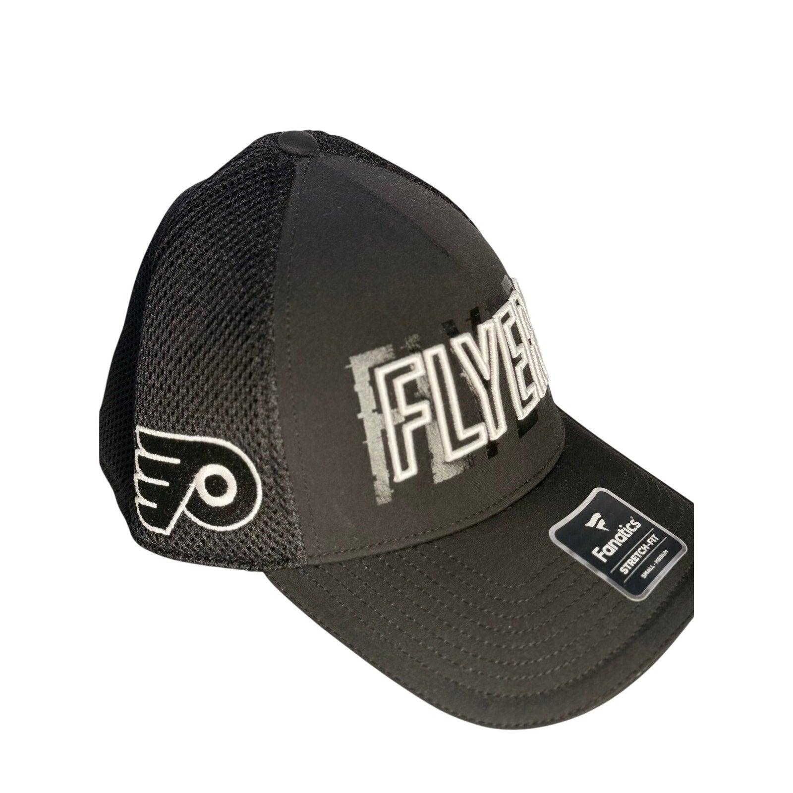 Fanatics Philadelphia Flyers black authentic pro stretch-fit hat in size S/M, new with tag, featuring team logo and adjustable fit.