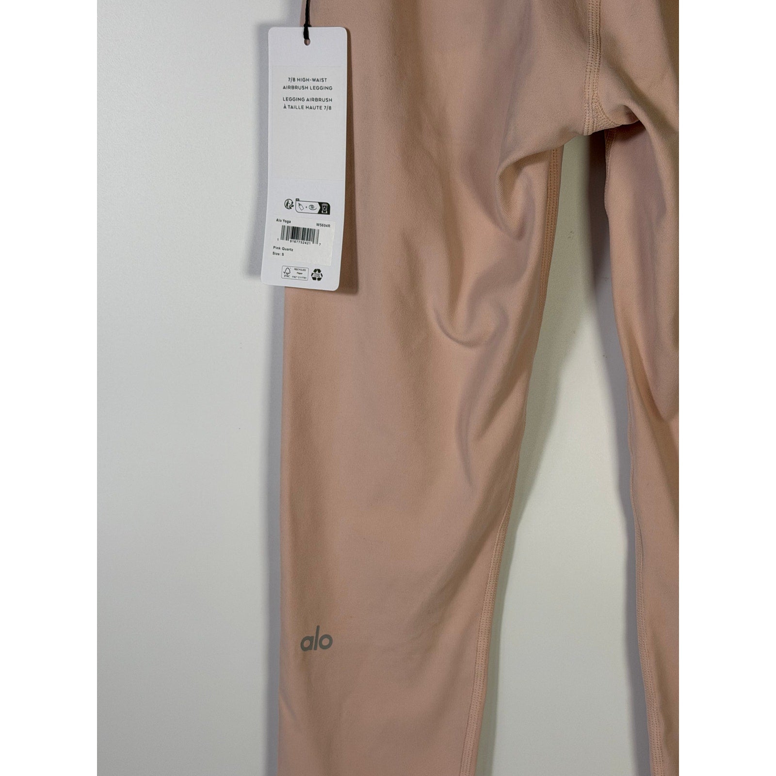 Alo Yoga pink quartz 7/8 high waist Airbrush leggings for women, small size, featuring a smooth, fitted design.